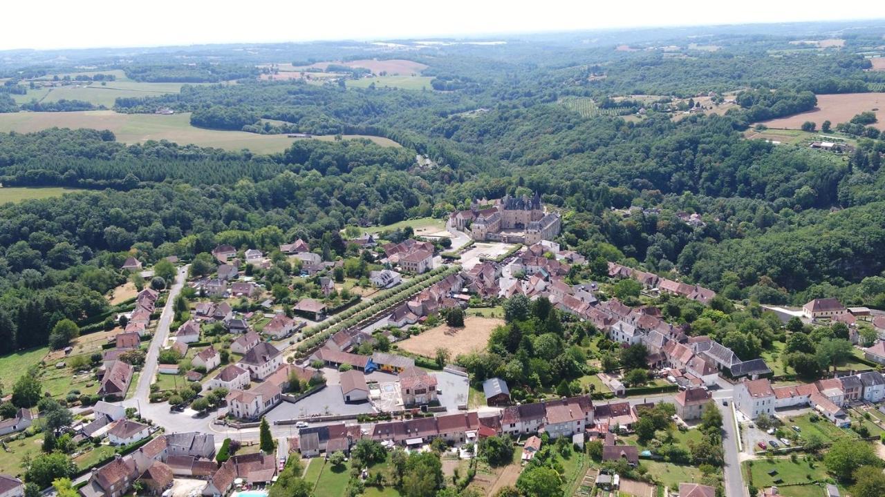 Town House Jumilhac-Le-Grand别墅 外观 照片